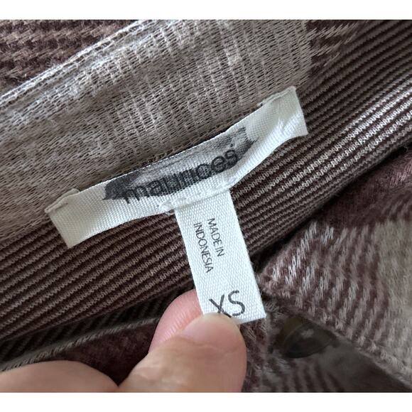 MAURICES Womens Size XS Long Sleeve Plaid Flannel Button Up Collared Shirt Top - Picture 8 of 8